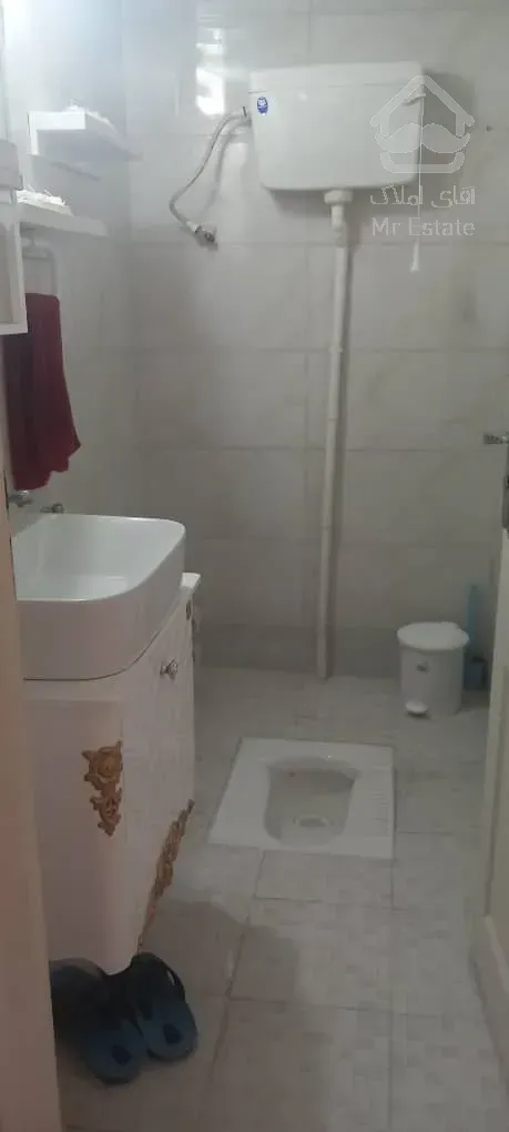 فروش اپارتمان ۸۰ متری وام دارد