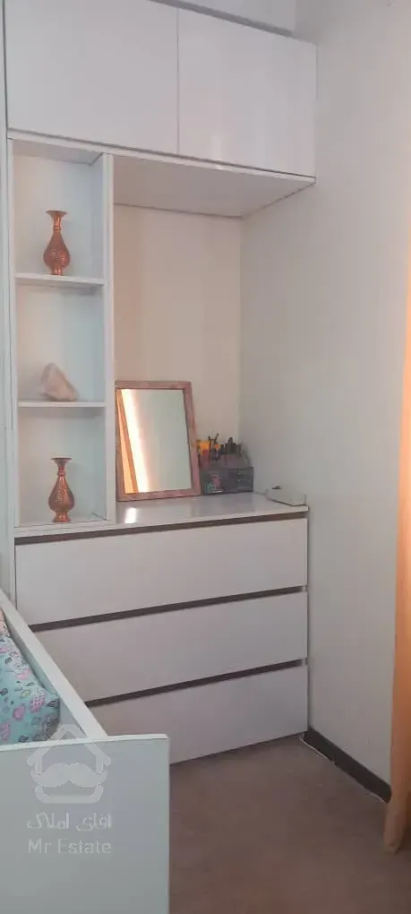 فروش اپارتمان ۸۰ متری وام دارد