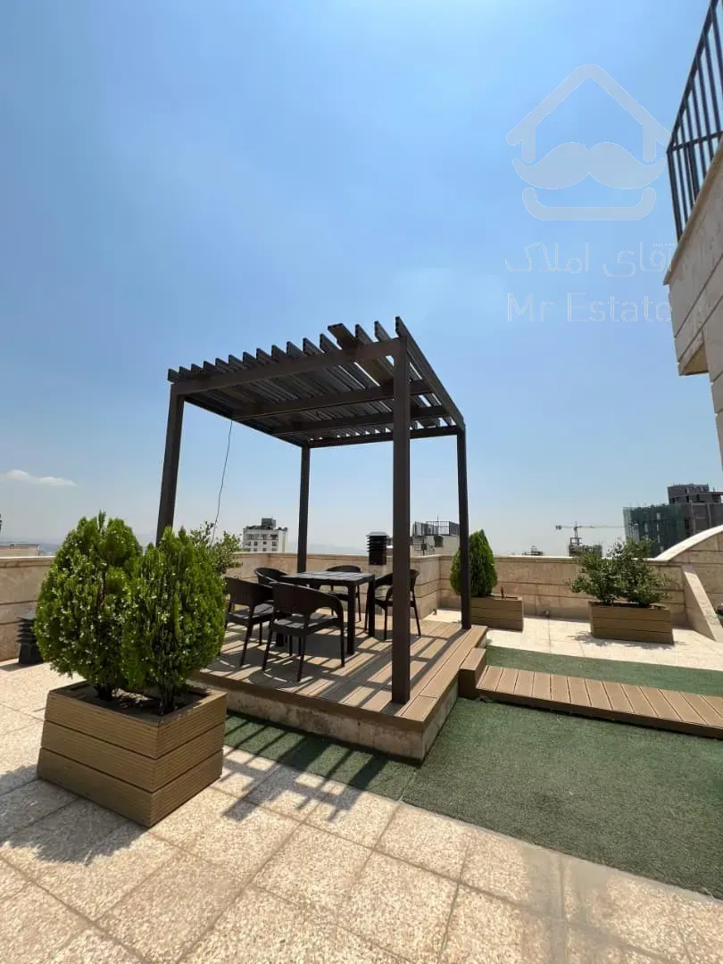 ۲۲۵ متر مدرن با ویو رویایی