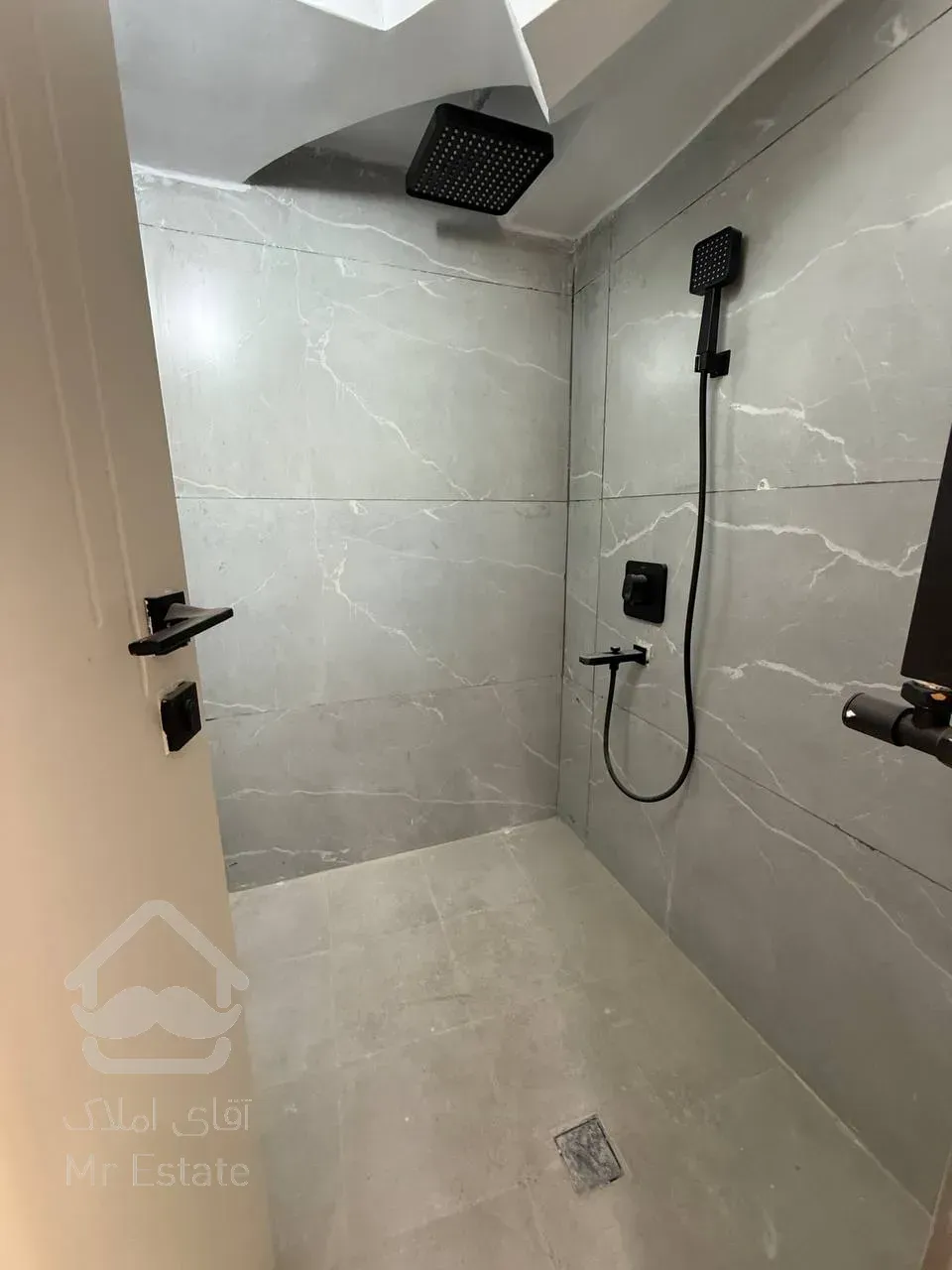 فروش اپارتمان ۷۸  زیر قیمت مشاعات لاکچری زیر قیمت