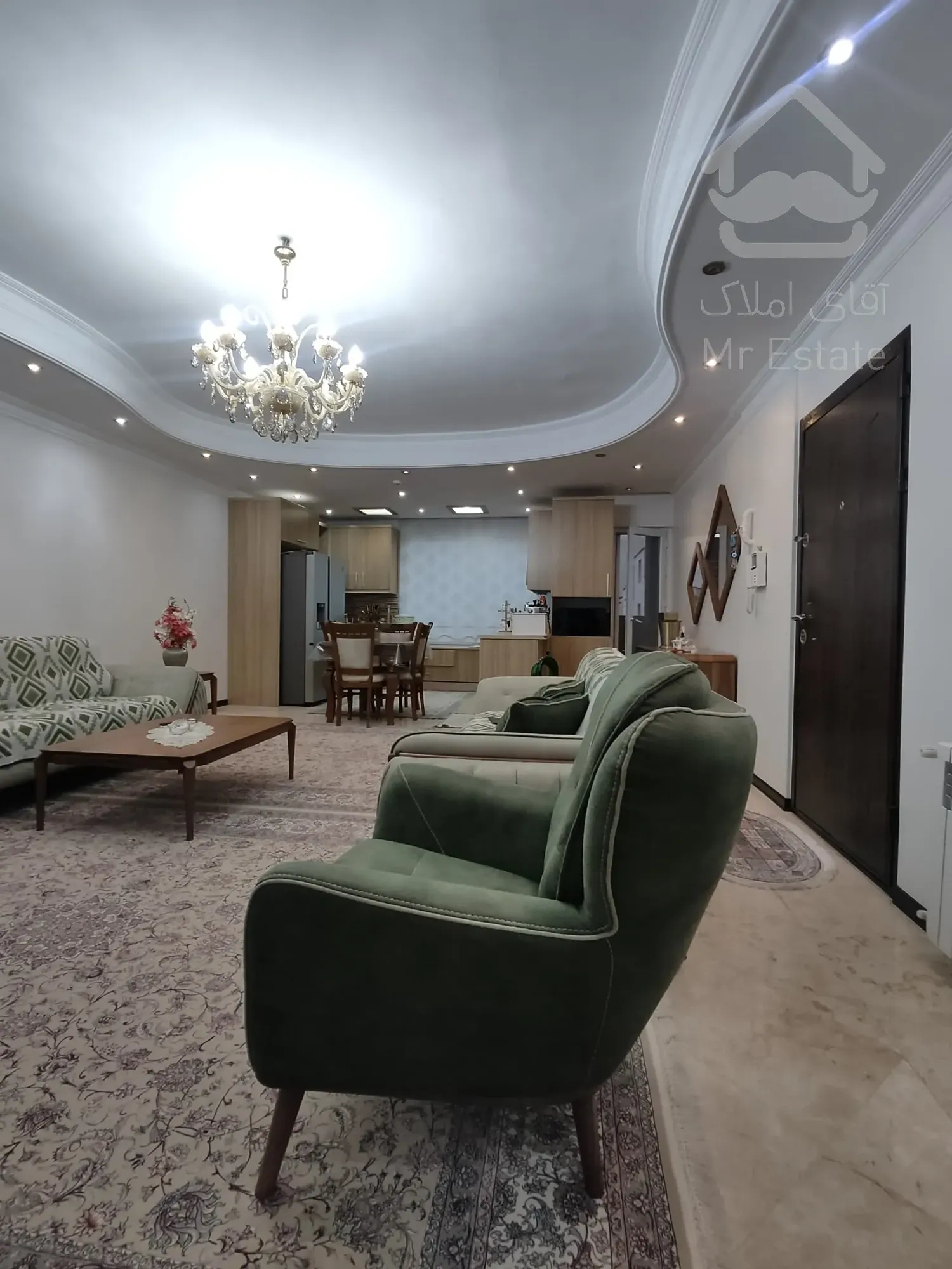 فروش آپارتمان ۶۰متر ۲خواب فول امکانات سالن.پرده خور بلوار بعثت