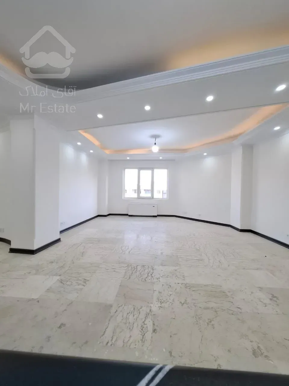 فروش آپارتمان ۱۰۶متر ۲خواب تراورتن سالن پرده خور بلوار بعثت