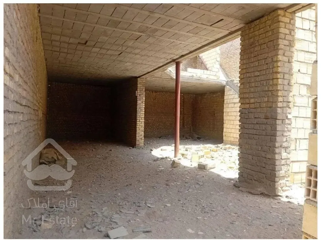 فروش خانه دوطبق نیمه ساز