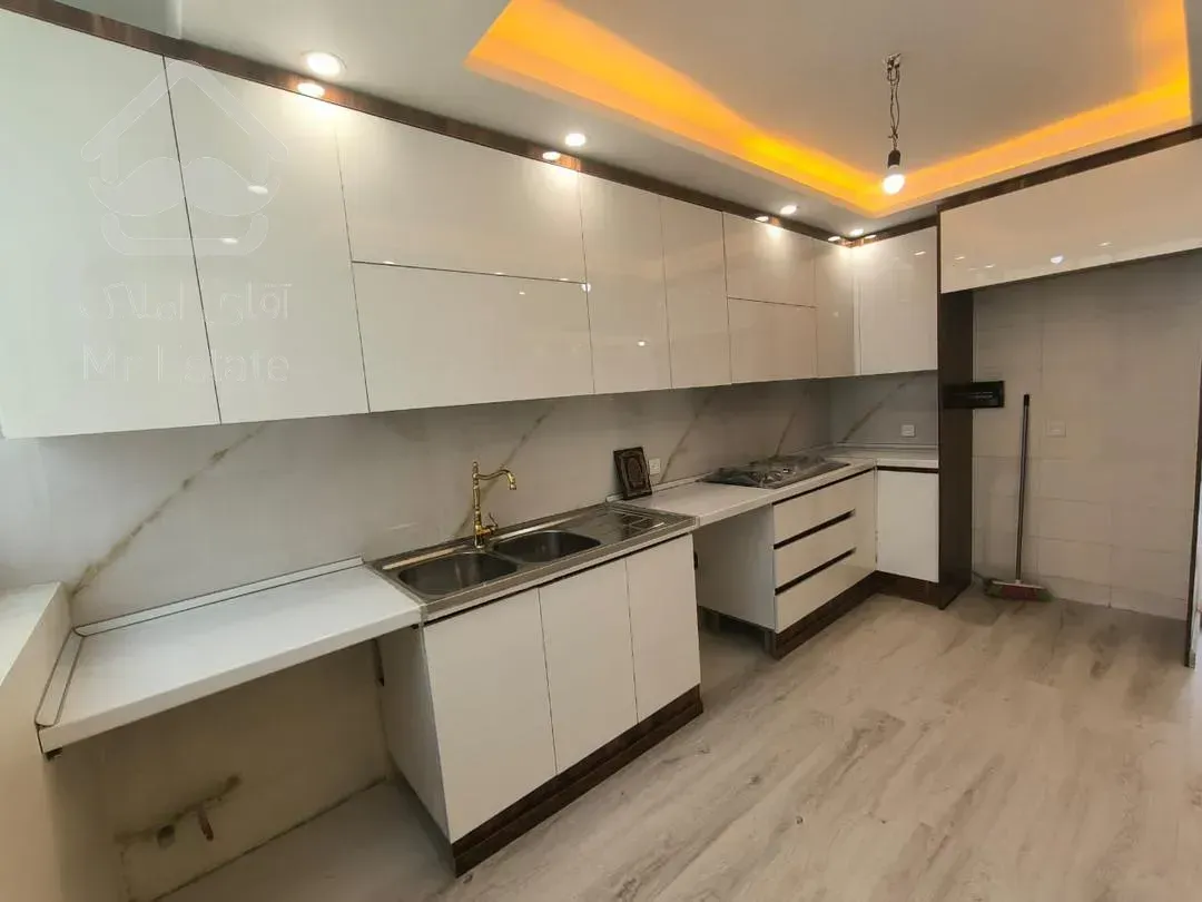 فروش اپارتمان ۱۰۳  متر زیر قیمت مشاعات لاکچری زیر قیمت