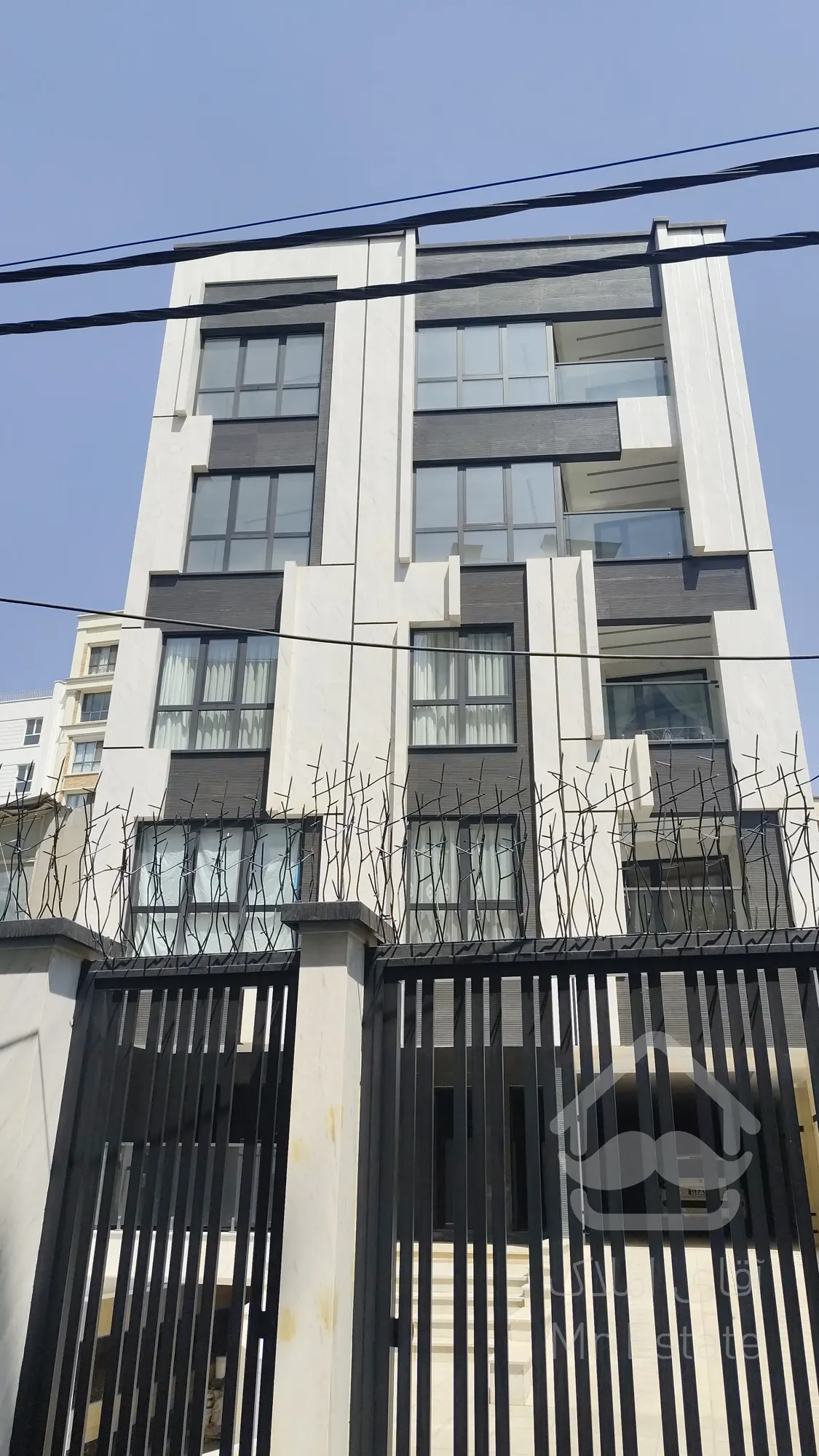 70 متر مدرن در بهترین لوکیشن قیطریه نوساز کیلید نخورده