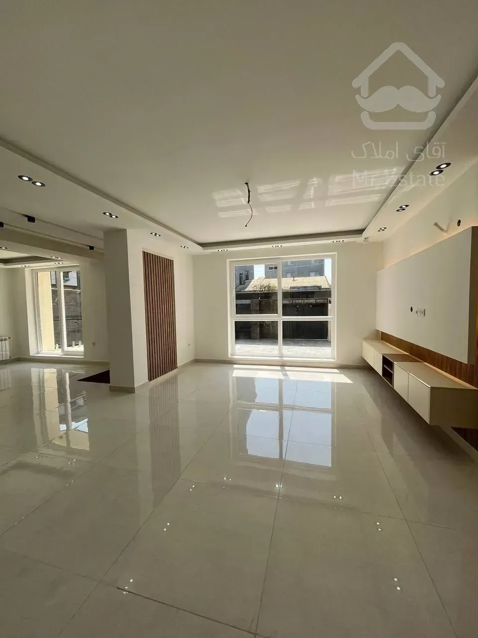 فروش ویلای دوبلکس ۲۷۵ متری در شهرک ساحل قو