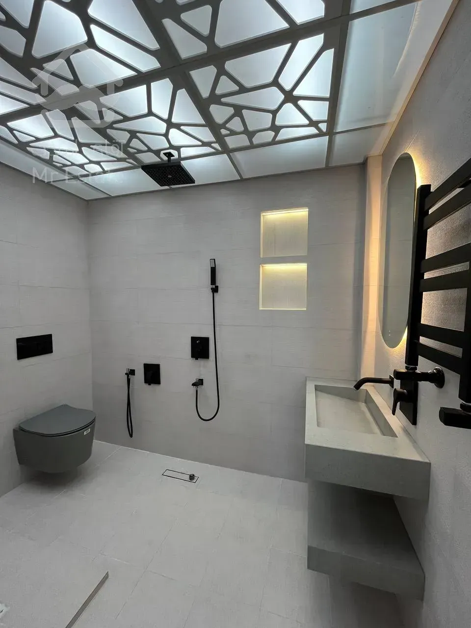 فروش ویلای دوبلکس ۲۷۵ متری در شهرک ساحل قو