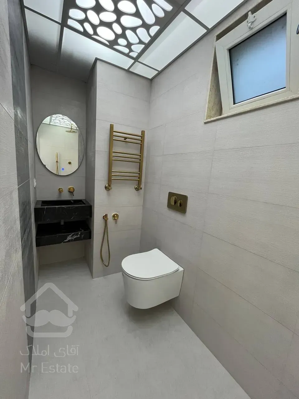 فروش ویلای دوبلکس ۲۷۵ متری در شهرک ساحل قو