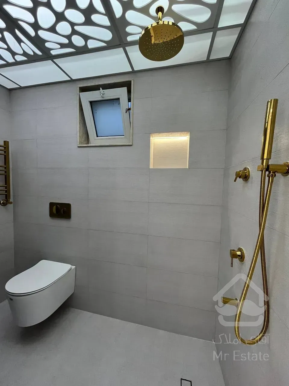 فروش ویلای دوبلکس ۲۷۵ متری در شهرک ساحل قو