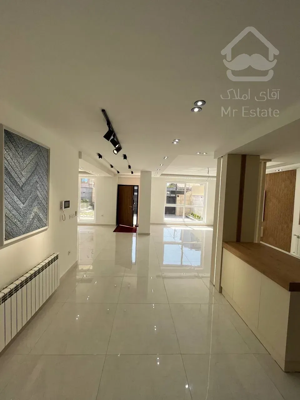 فروش ویلای دوبلکس ۲۷۵ متری در شهرک ساحل قو