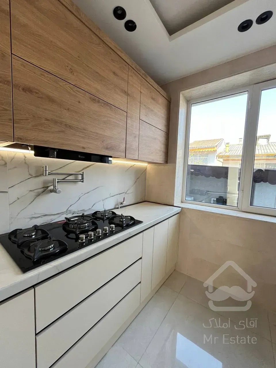 فروش ویلای دوبلکس ۲۷۵ متری در شهرک ساحل قو