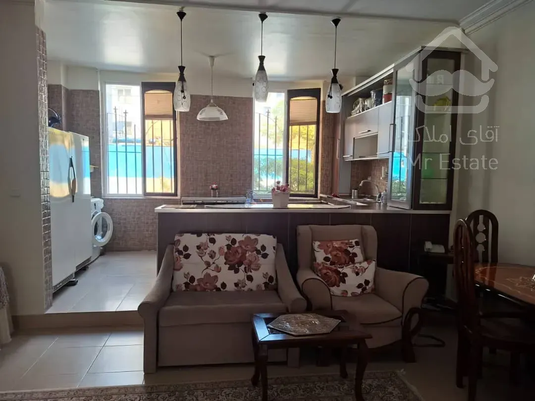 فروش اپارتمان ۹۹  متر زیر قیمت سالن پرده خور نور و نقشه عالی