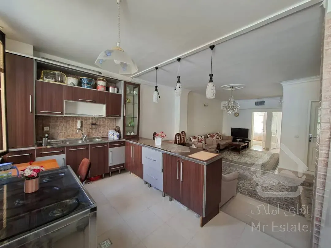 فروش اپارتمان ۹۹  متر زیر قیمت سالن پرده خور نور و نقشه عالی