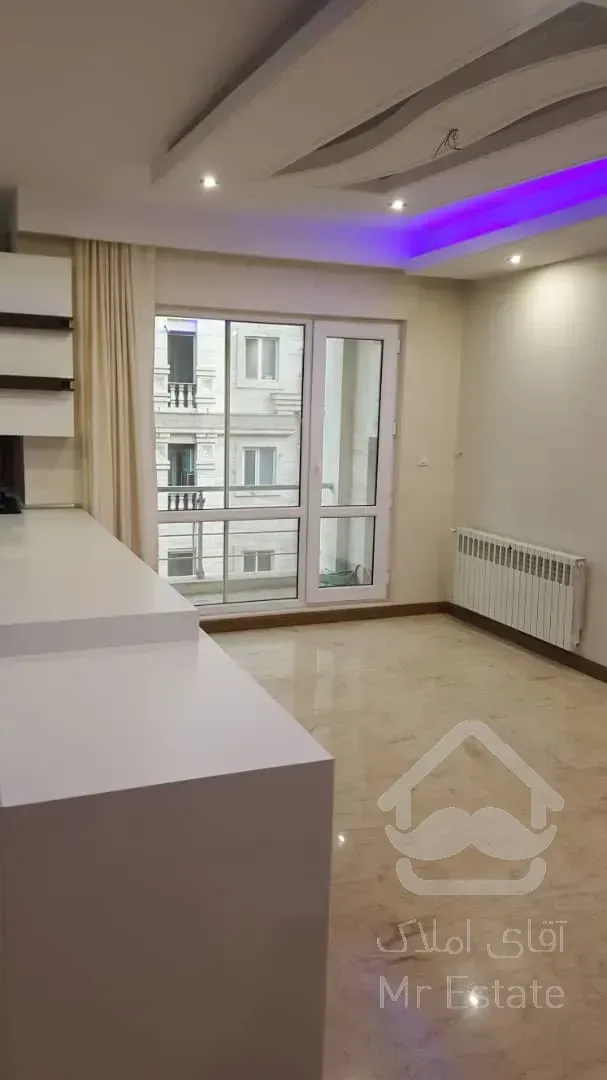 فروش اپارتمان ۹۹  متر زیر قیمت سالن پرده خور نور و نقشه عالی