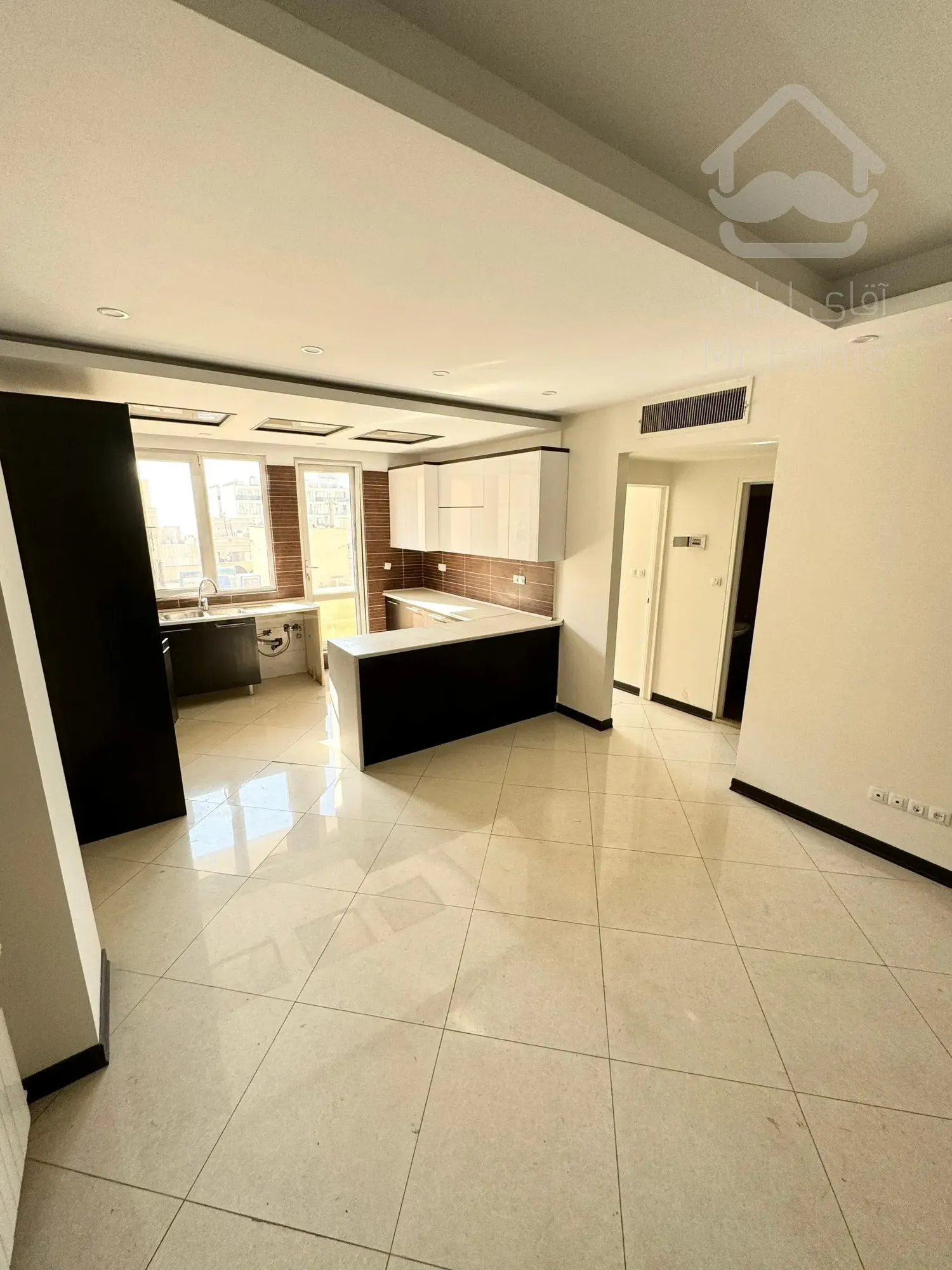 فروش آپارتمان ۷۰متر ۲خواب فول امکانان تراورتن باکس پونک