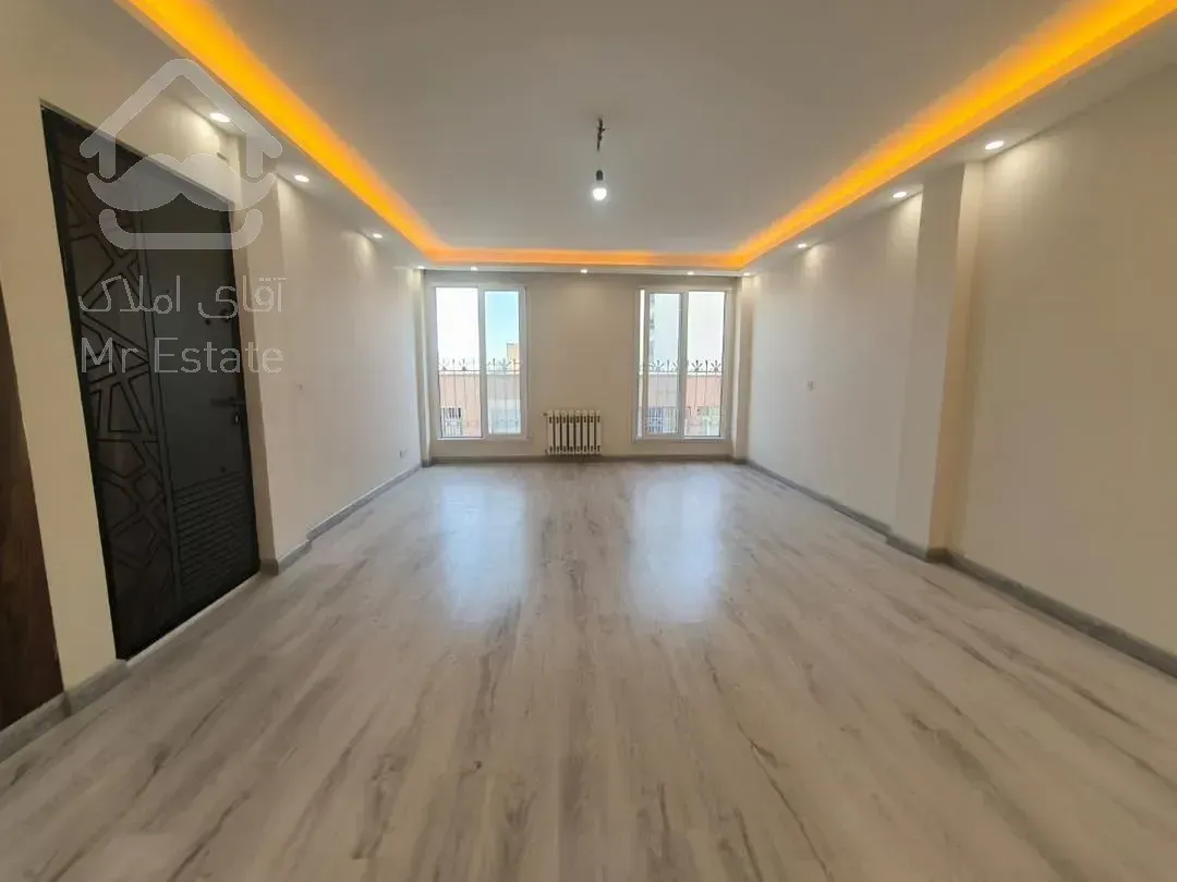 فروش آپارتمان تک خواب رو به آفتاب