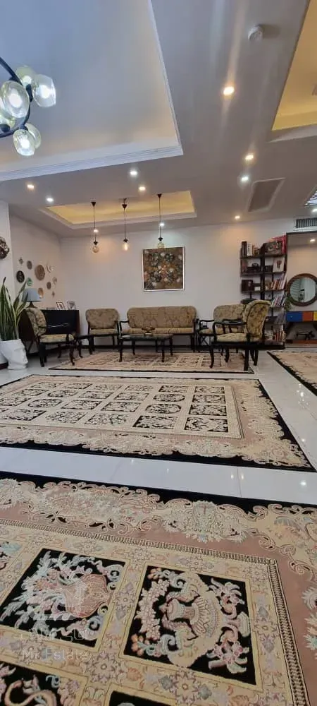 ۱۲۰ متر سالن پرده خور شمالی اکواریوم