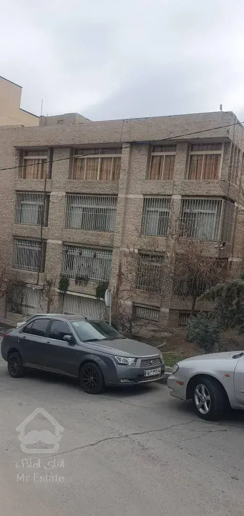 اجاره اداری وزرا ۳۳۱متر ۷اتاق