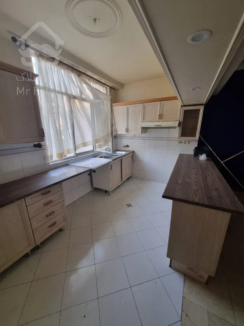 فروش 108متر در ظفر