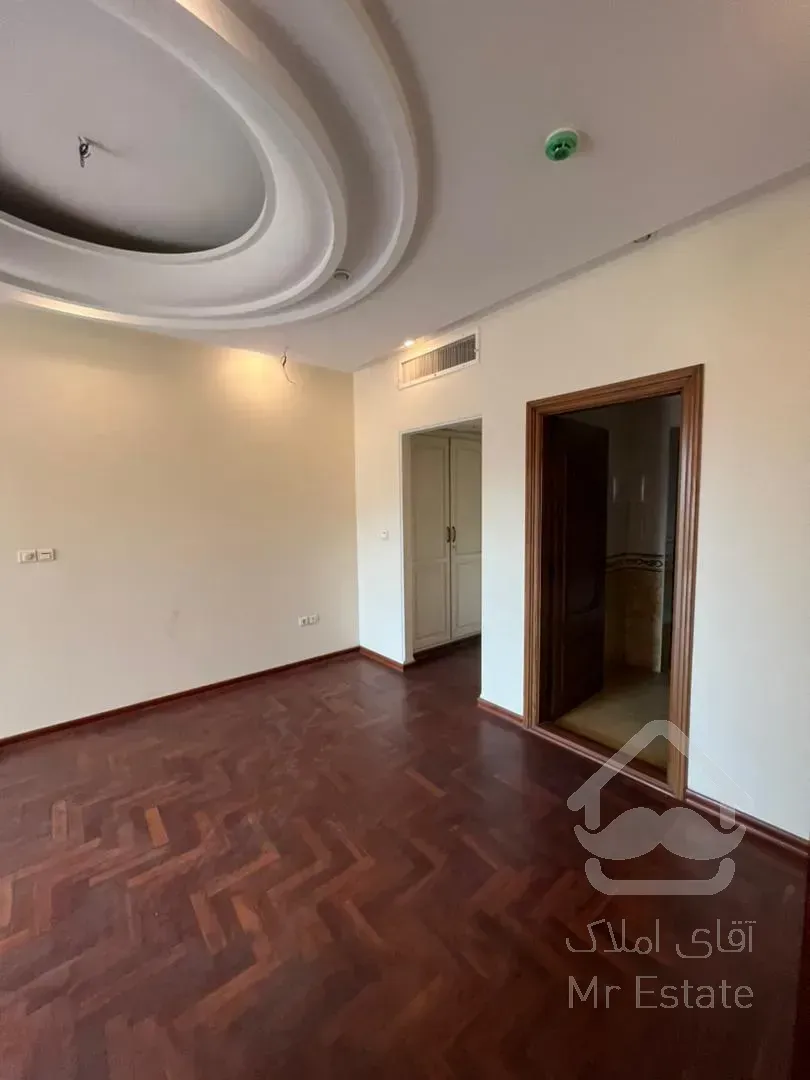 ۲۸۰مترمحمودیه۴خواب کلیدنخورده ۳پارکینگ