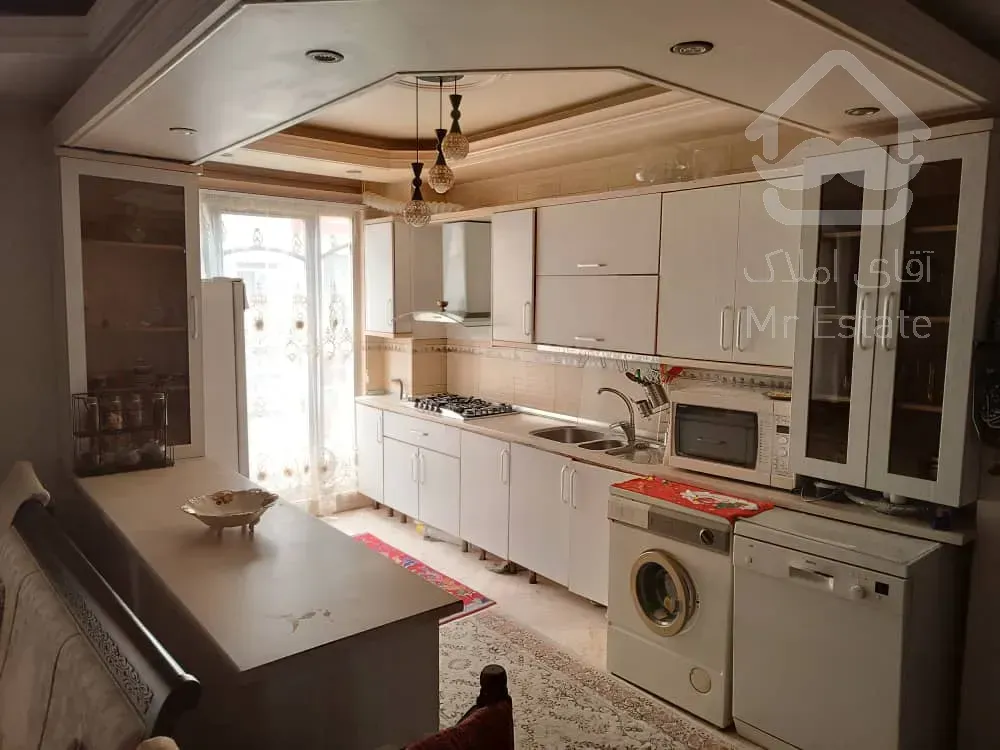 86متر/دو خواب/سالن پرده خور/۴باغ