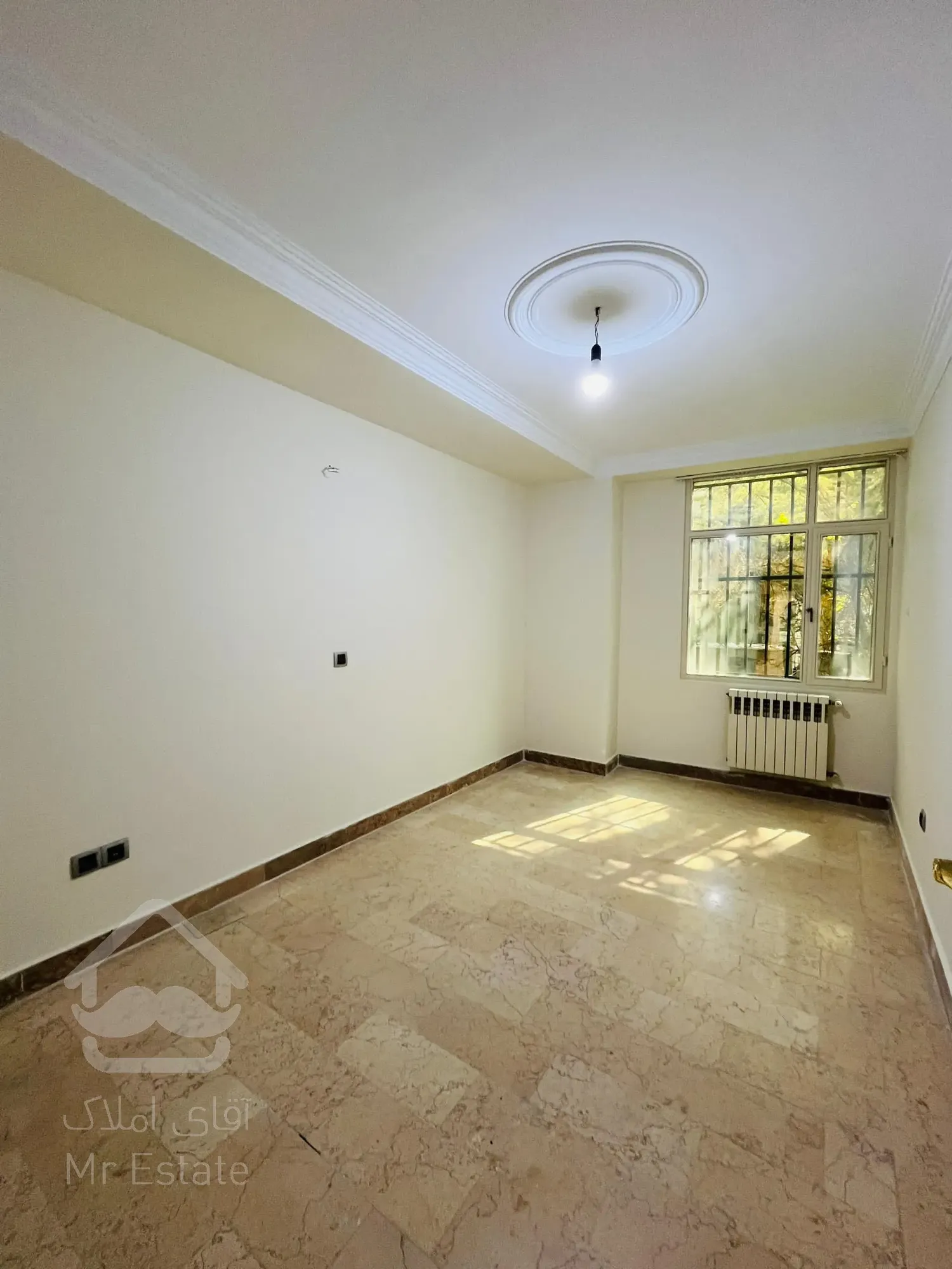 فروش۸۲متر هروی ساقدوش