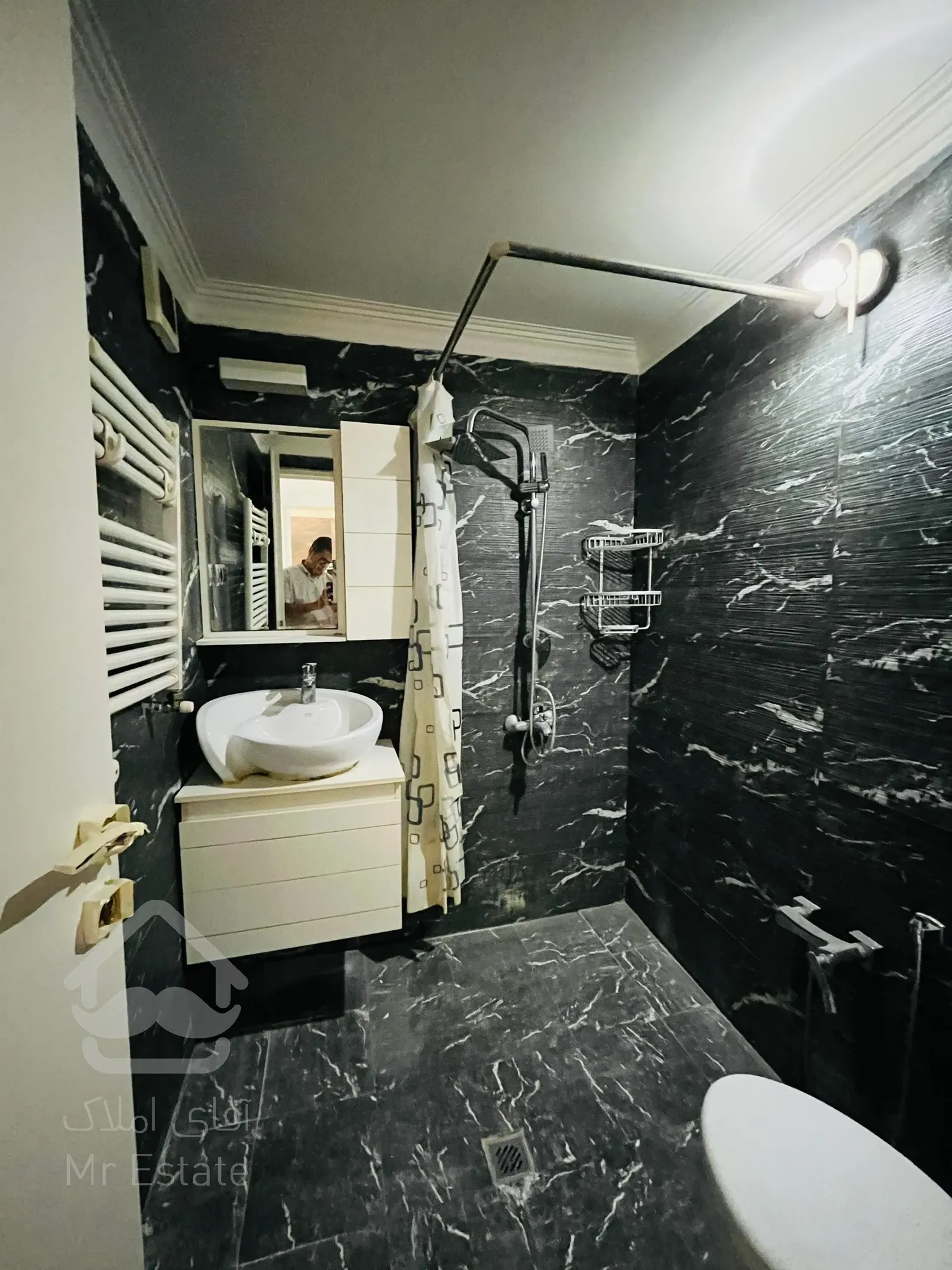 فروش۸۲متر هروی ساقدوش