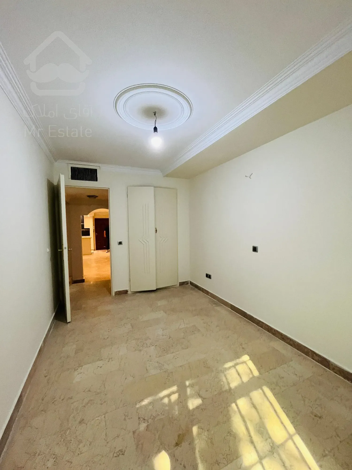 فروش۸۲متر هروی ساقدوش