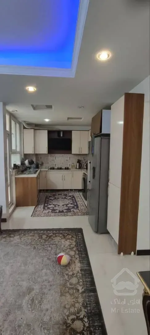 ملک خوش نقشه و ساختمان بی حاشیه