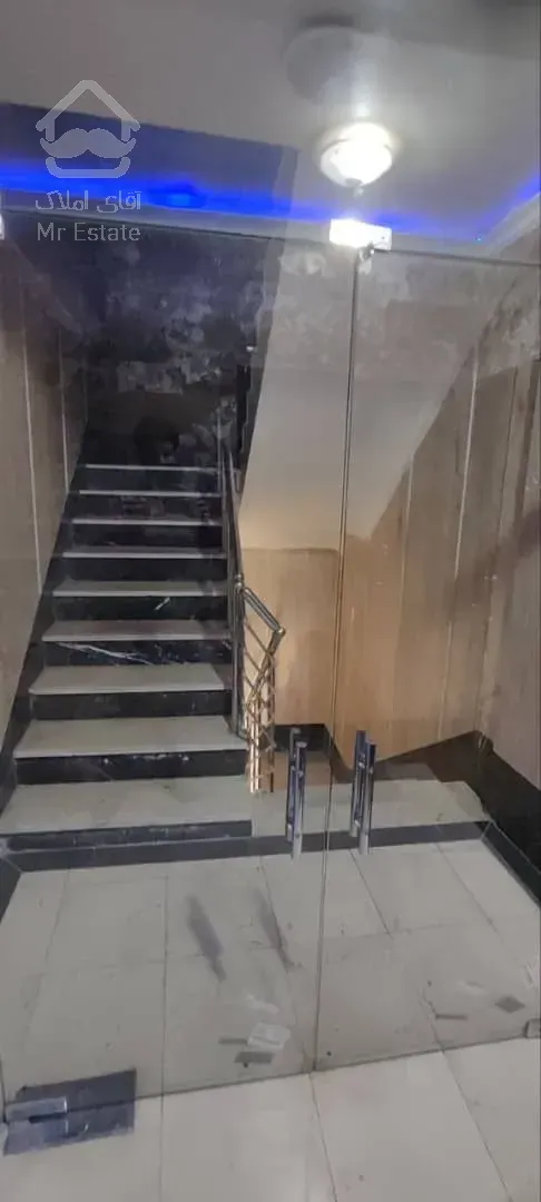 ملک خوش نقشه و ساختمان بی حاشیه