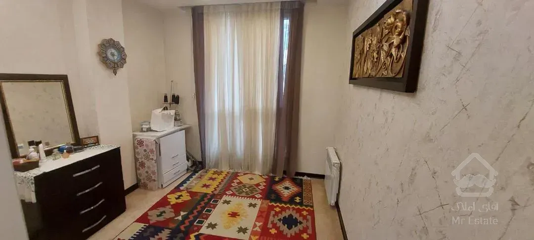 آپارتمان تک واحدی