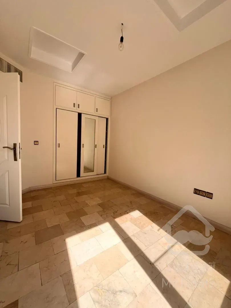 ۸۸متر سالن پرده خور قدی ۴باغ شرقی