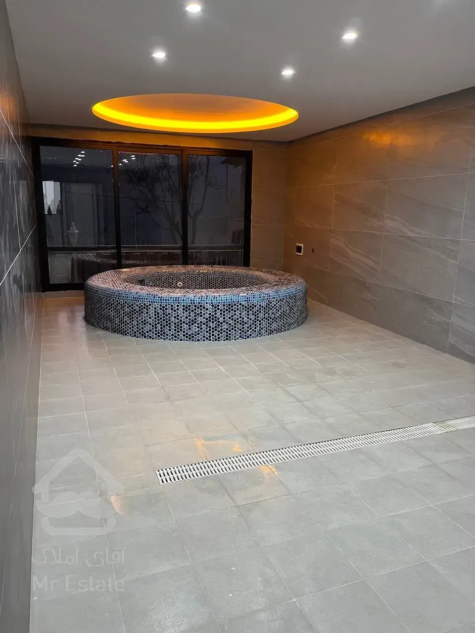 ویلا ۲۸۸ متری جنگلی