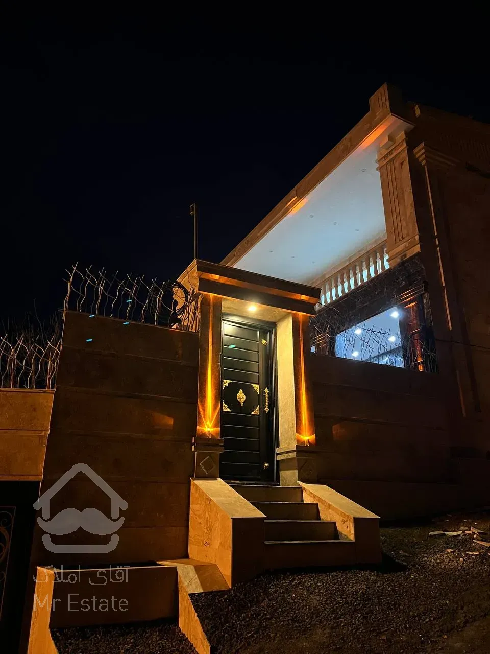 ویلا ۲۸۸ متری جنگلی