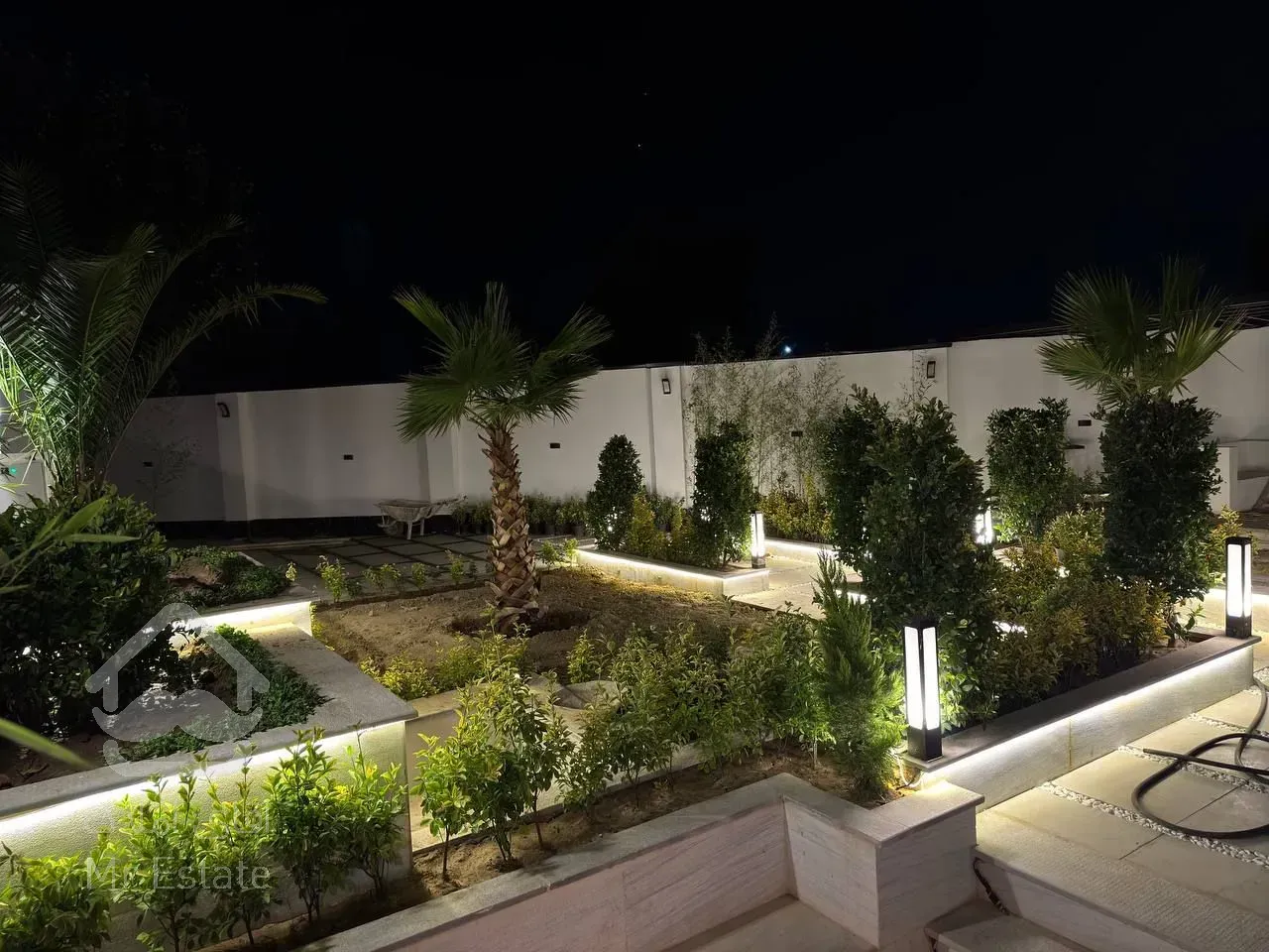 ویلایی بی‌نظیر در چهارباغ