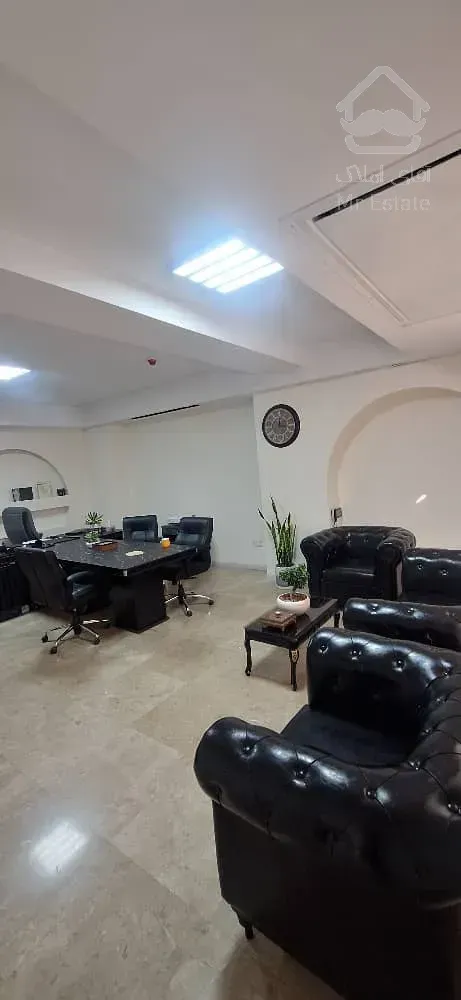 آپارتمان ۸۲ متری موقعیت اداری