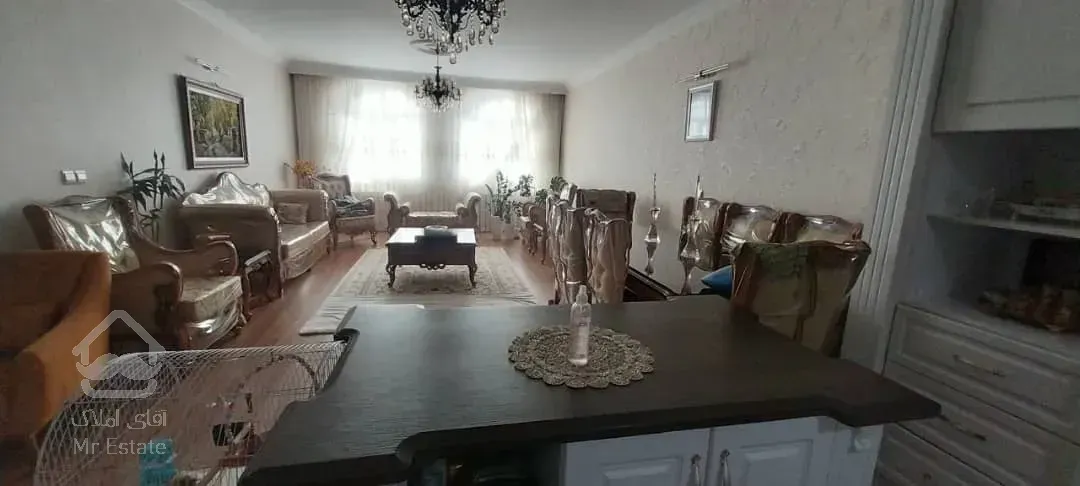 آپارتمان۱۳۳متری لاله شرقی تک واحدی