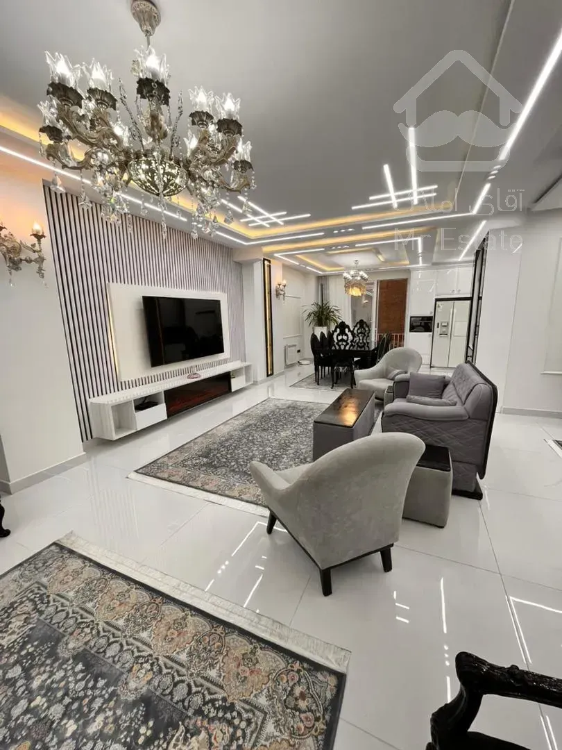 آپارتمان ۱۷۷متری/چهارباغ شرقی