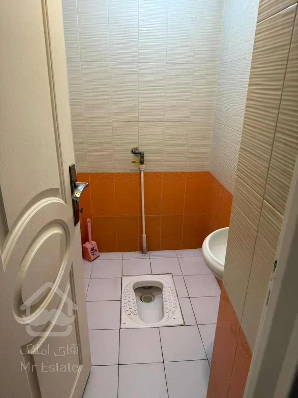 آپارتمان ۵۴ متری یک‌خواب مستر، طبقه س