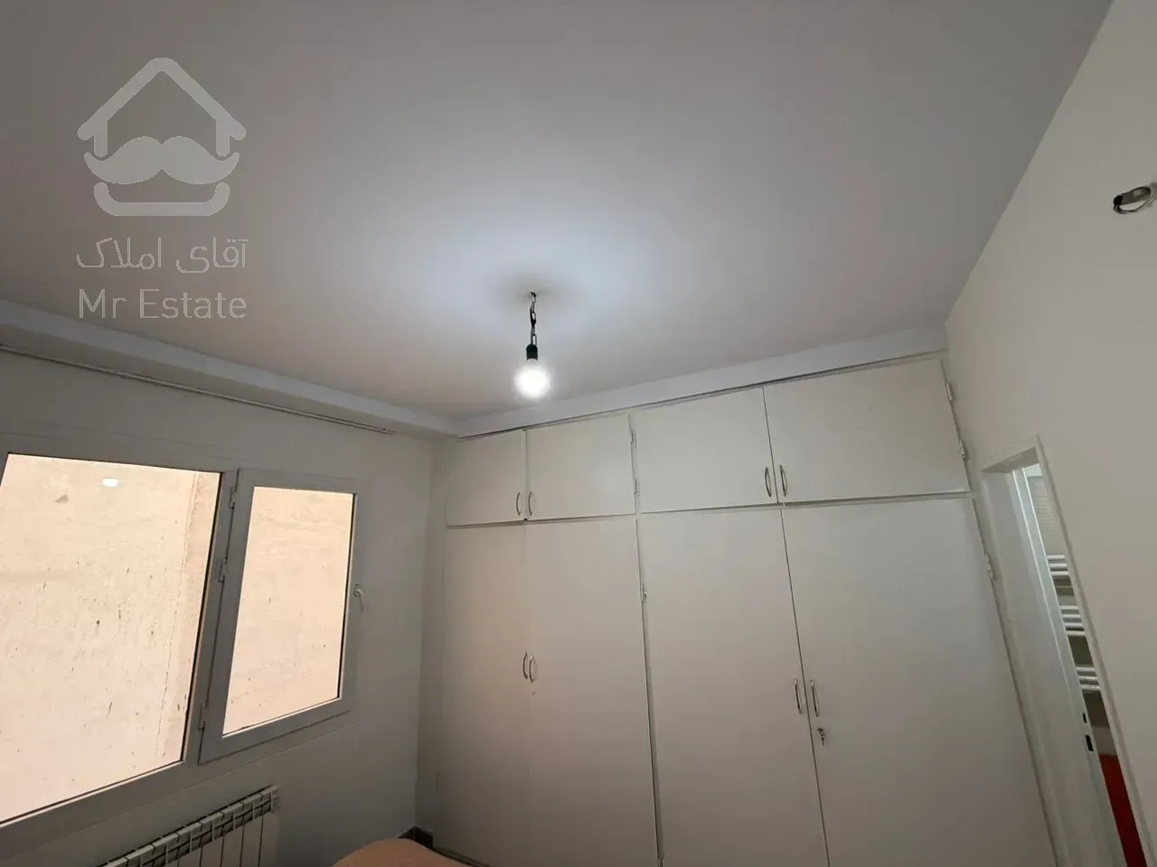 آپارتمان ۵۴ متری یک‌خواب مستر، طبقه س