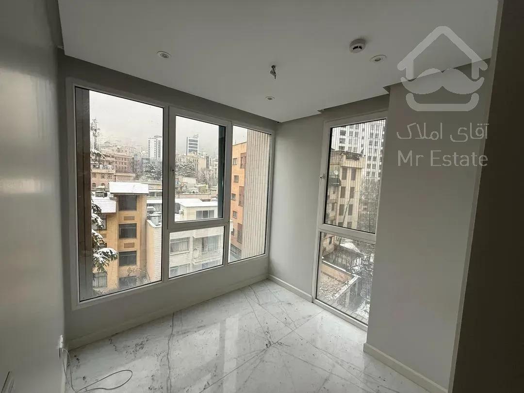 ۱۲۵ متر مدرن در بهترین لوکیشن فرمانیه