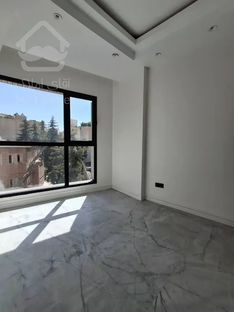 ۲۵۰ متر گلستان شمالی کلاسیک و خاص