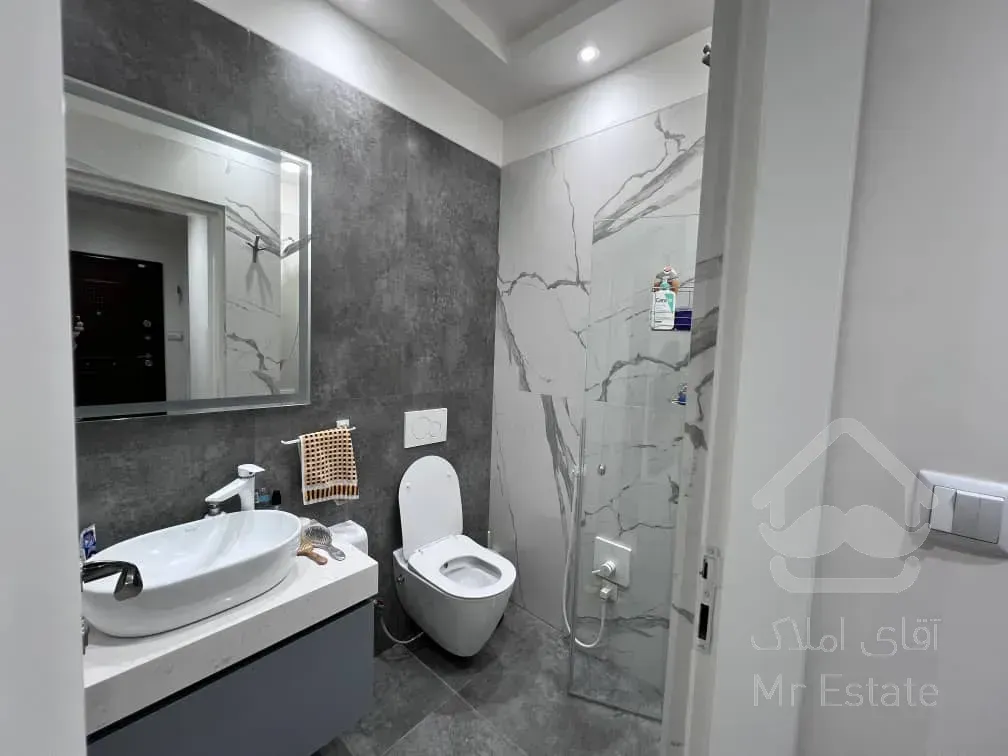 ۱۲۱ متر /ویو به سمت پارک/شهرک راه آهن