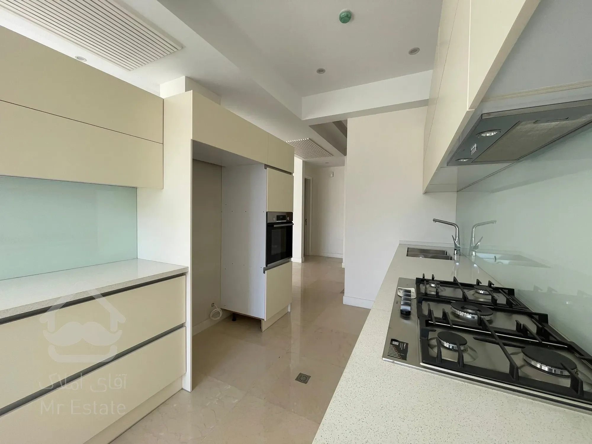 ۲۶۰ متر برج بدون مشرف