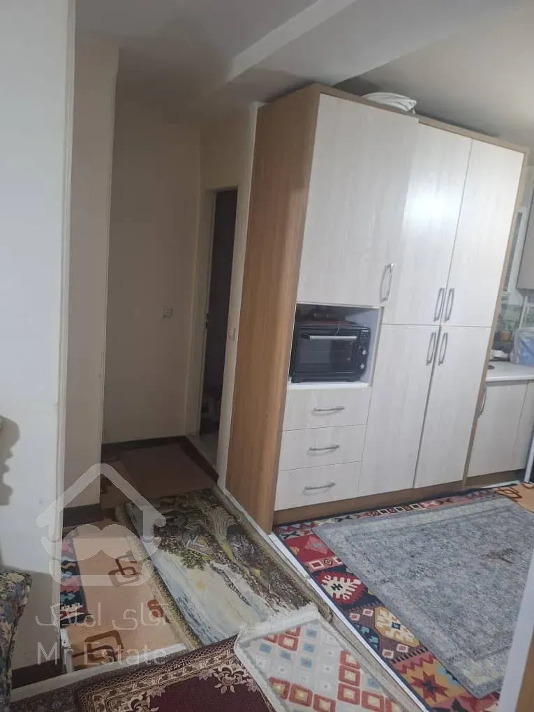 60متر/نقلی و شیک/سند دار/طبقه دوم/برمولانا/فروش فوری/