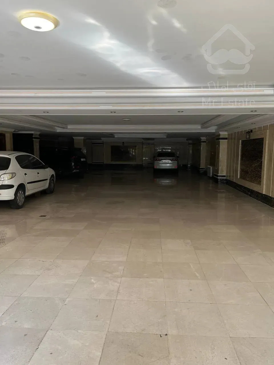 آپارتمان ۳ خوابه لوکس غرق در نور