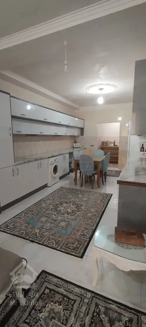 آپارتمان ۱۳۰متری نوساز گرمایش ازکف