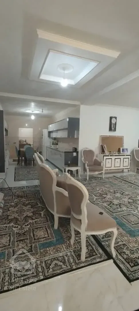 آپارتمان ۱۳۰متری نوساز گرمایش ازکف