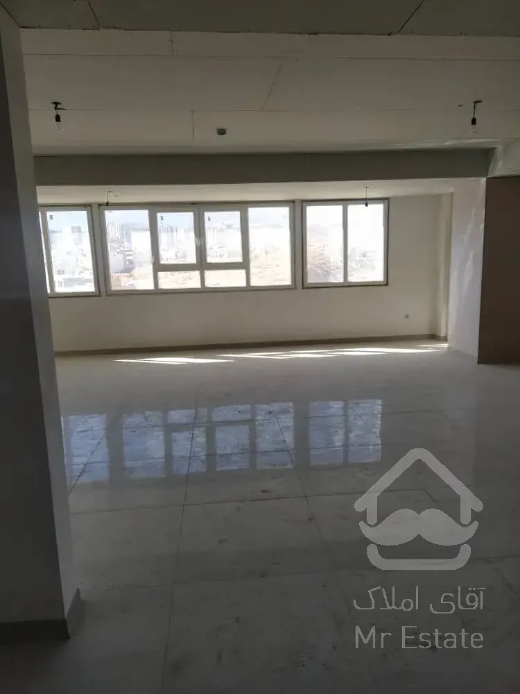 آپارتمان سه خوابه ۲۱۴ متری برج های آفرینش