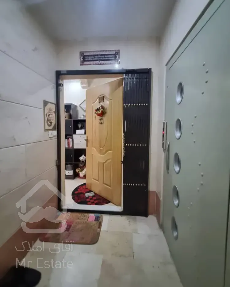 فروش ۹۵ تکواحد درحد نوساز سالمندان بهترین لوکیشن تهران‌ی نشین اصیل منیریه (معیری) انتظام (پیران‌عقل‌)